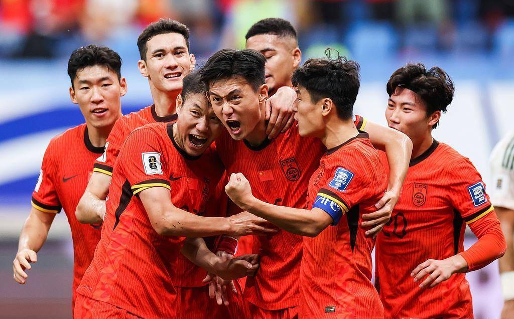 国足绝佳表现，夺得国际比赛桂冠
